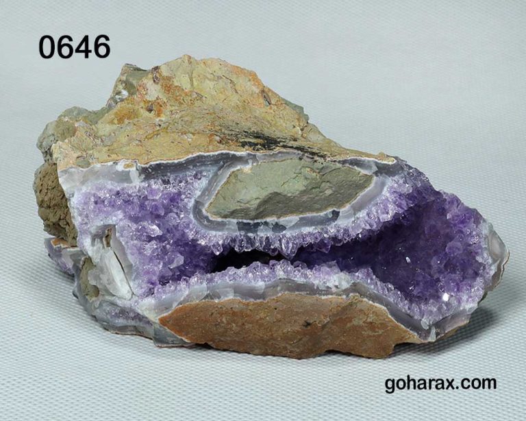 سنگ زینتی آمیتیست