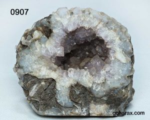 سنگ زینتی ژئود کوارتز