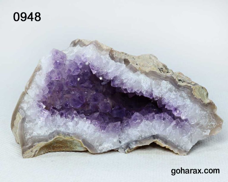 سنگ زینتی آمیتیست