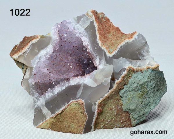 سنگ زینتی آمیتیست