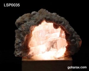 چراغ یوگا برای تمرین تراکاتا