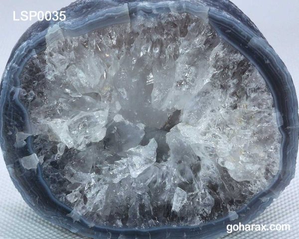 چراغ یوگا برای تمرین تراکاتا