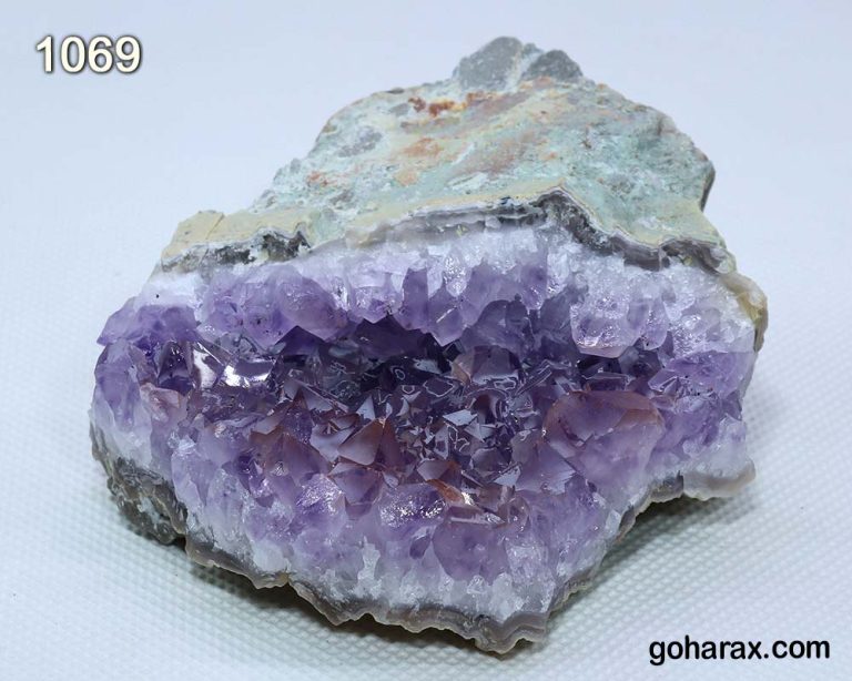 سنگ زینتی آمیتیست