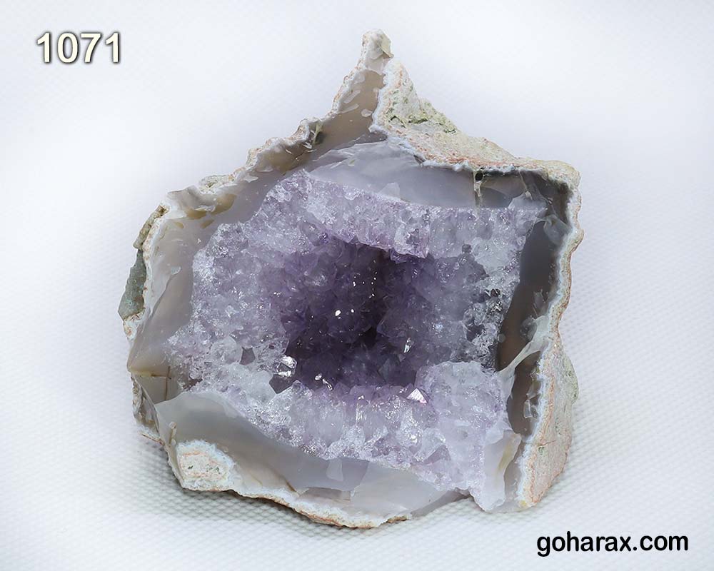 سنگ زینتی آمیتیست