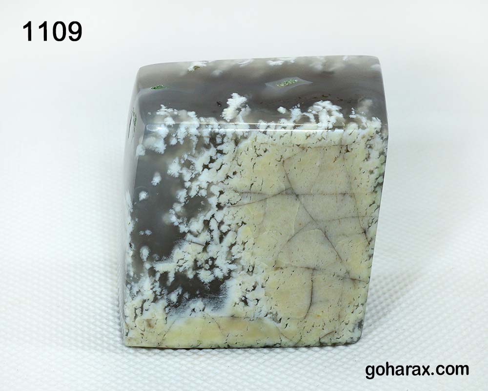 1109e سنگ زینتی عقیق شجر بهاره