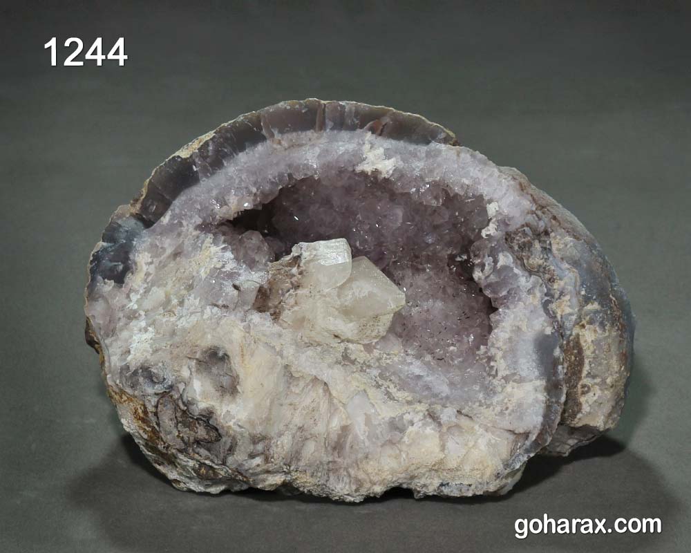1244a سنگ زینتی ژئود کوارتز