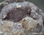 سنگ زینتی ژئود کوارتز