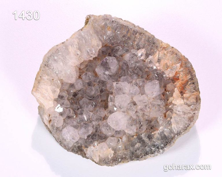سنگ زینتی کلاستر کوارتز