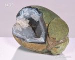 سنگ زینتی ژئود کوارتز
